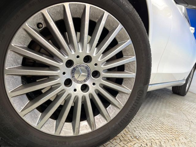 ������17�C���`�A���~�z�C�[��:�A���ԂȂ�ł͂̑�z����������x����z�C�[���Ƒ����ł�!���{�Ԃ̑���Ɋ���Ă�����ɂ����Б̊����Ē��������قǁA�������x���ł܂Ƃ܂��Ă��܂�!