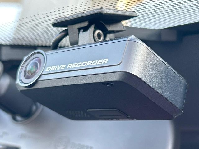 �y�h���C�u���R�[�_�[�z�h���C�u���R�[�_�[����!���s���͂������A������^�]�⎖�̂ɑ��������ہA�f���ŋL�^���A����̃��X�N�ɔ����܂��B���L�^�pSD�J�[�h�͂��q�l�����g�ł��������������K�v������܂��B