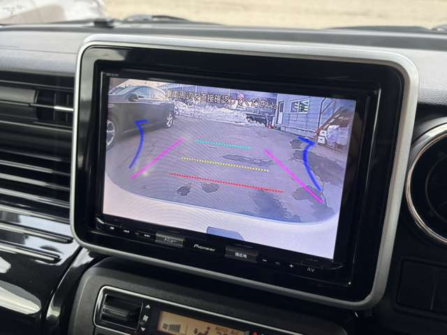 �o�b�N�J�����t��