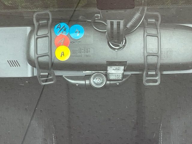 �y�h���C�u���R�[�_�[�z�h���C�u���R�[�_�[����!���s���͂������A������^�]�⎖�̂ɑ��������ہA�f���ŋL�^���A����̃��X�N�ɔ����܂��B���L�^�pSD�J�[�h�͂��q�l�����g�ł��������������K�v������܂��B