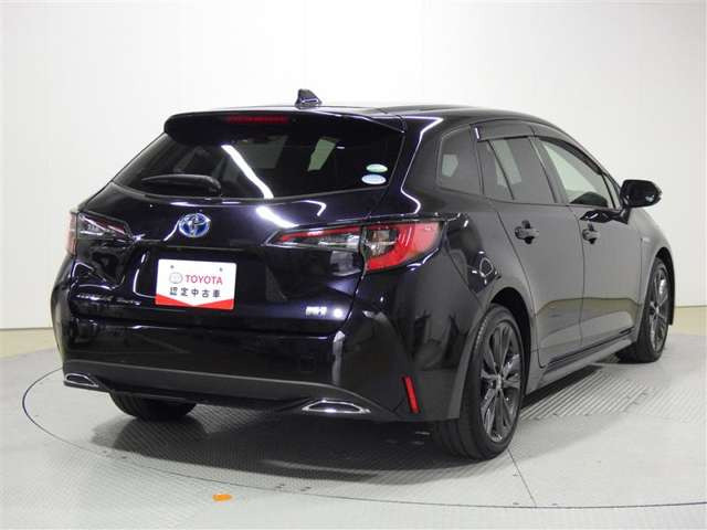 カローラツーリング1.8 ハイブリッド W×B