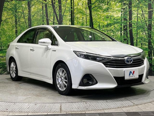 高透明度のガラス皮膜で撥水はもちろん、上質なツヤ・光沢を実現。紫外線や酸性雨から大切な愛車を保護し、色あせ・劣化を防止。「弾スプラッシュコート」、「弾プリミッサコート」からお選びいただけます。