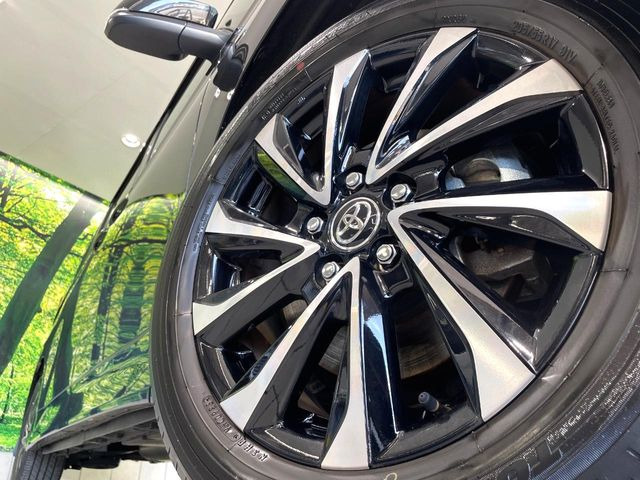 �y����17�C���`�A���~�z�C�[���z�O�ςɃ}�b�`���������A���~�z�C�[���𑕒����Ă���܂��B�e��ЊO�A���~�z�C�[����A�X�^�b�h���X�^�C�����戵�����Ă���܂��B���񂲑��k����������