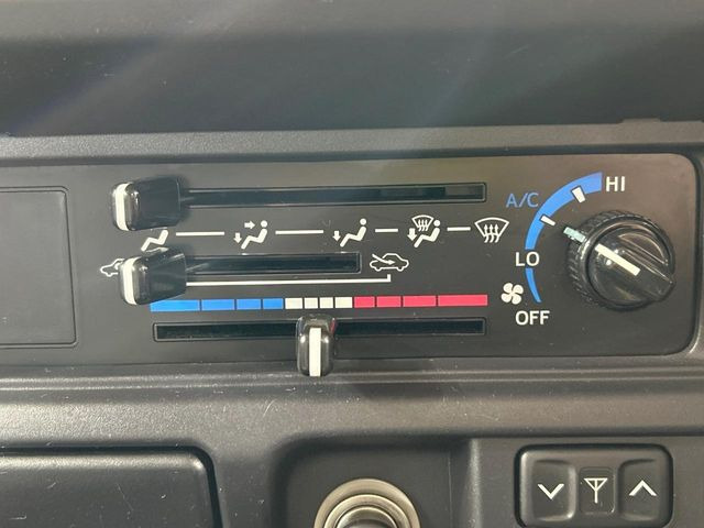 �����~�������Ă��S�Ȃɉ��K�ȋ󒲂�͂��Ă����A�_�C�������G�A�R���𑕔���