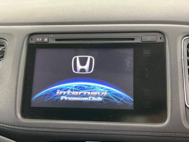 �y���[�J�[�����i�r�z�C���e���A�ɗn�����ރX�^�C���b�V���ȁu��p�݌v�v���[�J�[�i�r�𑕔��􎋔F���⑀�쐫�ȂǊ�{���\�ɂ��D��A���㎿�ȃJ�[���C�t�����y���݂��������܂��B