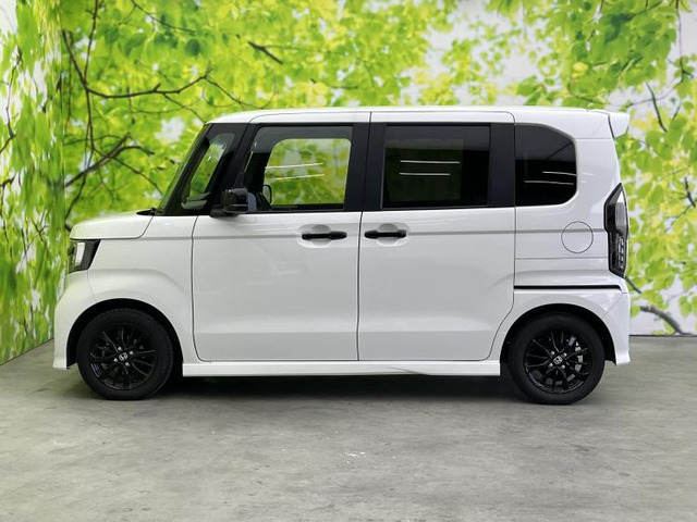 N-BOXカスタムL スタイルプラス ブラック