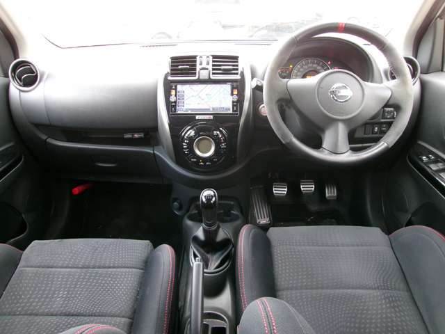 マーチ1.5 NISMO S