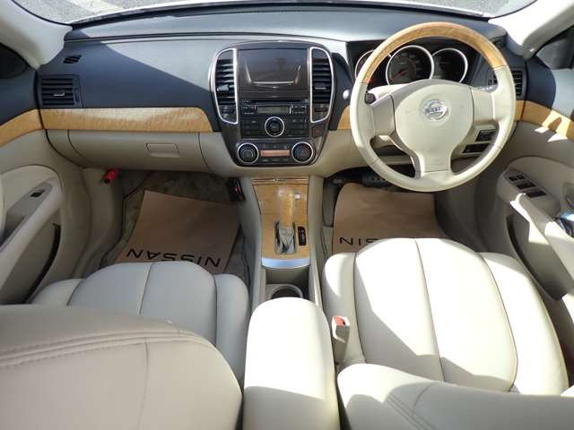 ブルーバードシルフィ2.0 アクシス