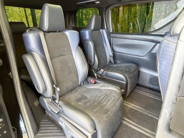 �L�X�Ƃ���2��ڃV�[�g�͋��Z���������A���S�n�����K!�F�B��Ƒ��Ƃ̂��o�����ɂ҂�����ł��B�x�r�[�V�[�g��`���C���h�V�[�g�g�p�������K�ɂ��߂�������������\���ȋ�Ԃ��m�ۂ��Ă��܂��B