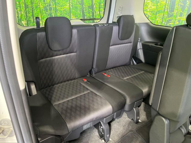 3��ڃV�[�g�͂�������ԗǍD����l�ł��������ƍ����Ē����܂��̂ŁA��l���ł̂��o���������N���N�ł��􂲉Ƒ��ŁA�C�̒m�ꂽ���ԂŁA�h���C�u�ɍs���̂��y���݂ł��ˁ�
