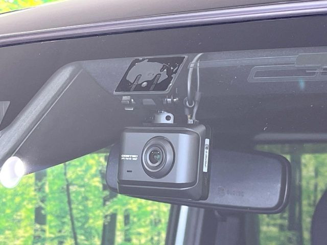 �y�h���C�u���R�[�_�[�z�h���C�u���R�[�_�[����!���s���͂������A������^�]�⎖�̂ɑ��������ہA�f���ŋL�^���A����̃��X�N�ɔ����܂��B���L�^�pSD�J�[�h�͂��q�l�����g�ł��������������K�v������܂��B