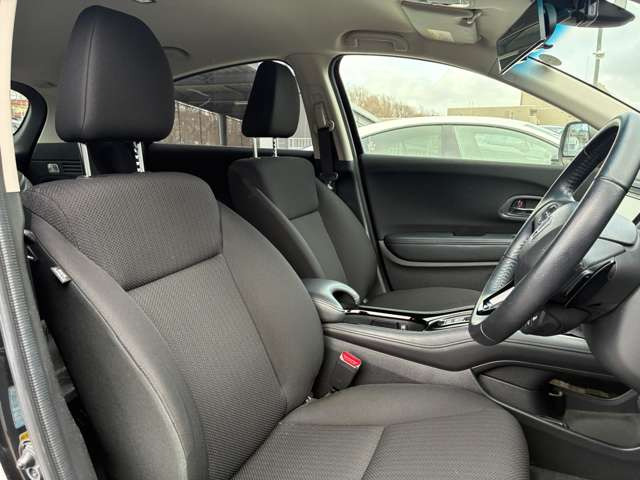 ヴェゼル1.5 ハイブリッド X 4WD