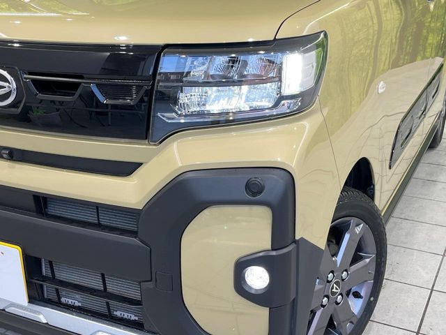 �yLED�w�b�h���C�g�z���V����ԑ��s�����ǍD�Ȏ��E���m�ۂ����S���ĉ^�]�ł��鍂�P�xLED�w�b�h���C�g�𑕔�!�_�����x�������A����d�͂��}�����Ă��܂��B