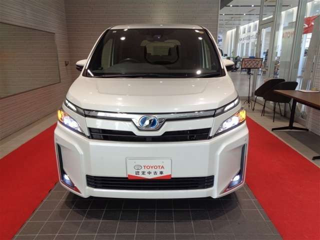 ヴォクシー1.8 ハイブリッド V