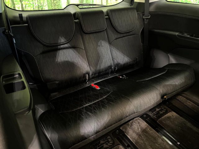 3��ڃV�[�g�͂�������ԗǍD����l�ł��������ƍ����Ē����܂��̂ŁA��l���ł̂��o���������N���N�ł��􂲉Ƒ��ŁA�C�̒m�ꂽ���ԂŁA�h���C�u�ɍs���̂��y���݂ł��ˁ�