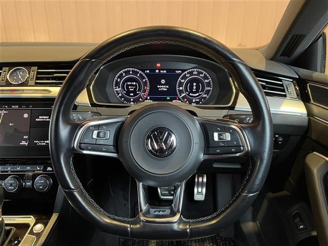 アルテオンRライン 4モーション 4WD