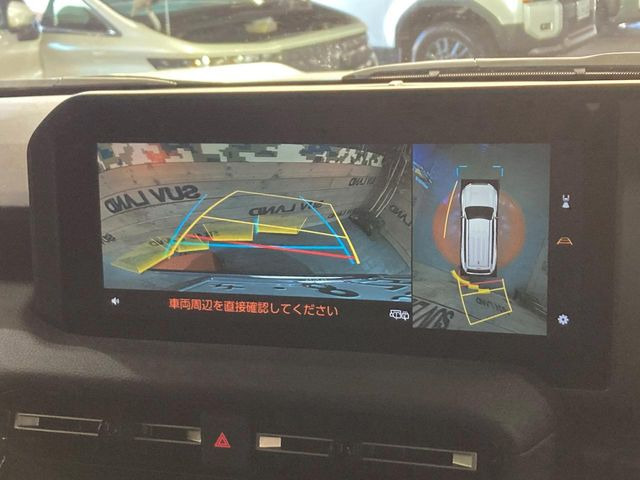 �y�p�m���~�b�N�r���[���j�^�[�z��p�̃J�����ɂ��A�ォ�猩���낵���悤�Ȏ��_��360�x�N���}�̎��͂��m�F���邱�Ƃ��ł��܂������p�������m�F���₷���A�����ꏊ�ł̐؂�Ԃ��⒓�Ԃ��X���[�Y�ɍs���܂��B