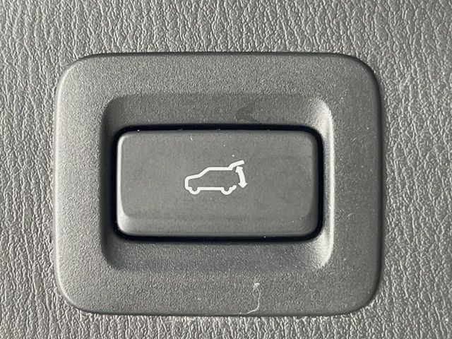 �y�p���[�o�b�N�h�A�z�X�}�[�g�L�[��^�]�Ȃ̃{�^�������������Ń��A�Q�[�g�������ŊJ���܂�!�ו��������Ă��鎞��A�����ʒu�ɂ���o�b�N�h�A��߂�ۂɕ֗��ȋ@�\�ł���