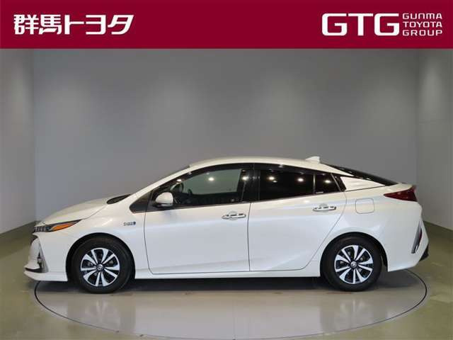 プリウスPHV1.8 S