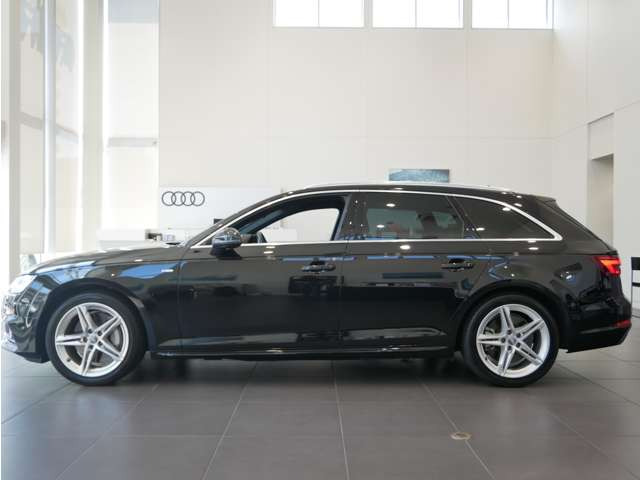 A4アバント2.0 TFSI クワトロ Sラインパッケージ 4WD