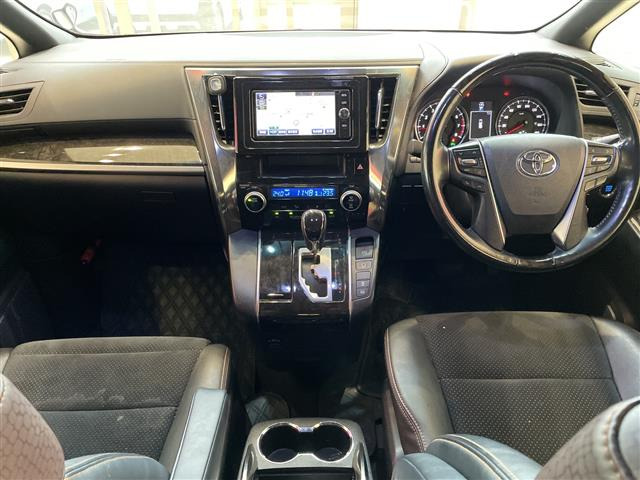 アルファード2.5 S Aパッケージ タイプ ブラック