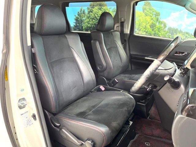 �^�]�ȃV�[�g���͎g�p�������Ȃ��A�ǍD�ȏ�ԂƂȂ��Ă��܂��B���J�Ɏg���Ă������Ƃ��悭�킩��܂��ˁB