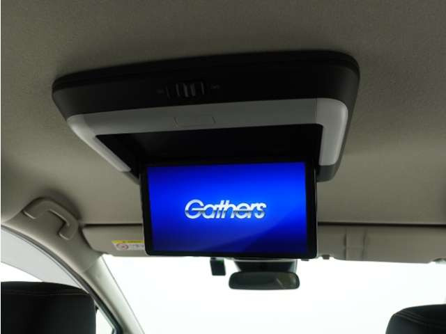 フリード1.5 e:HEV クロスター