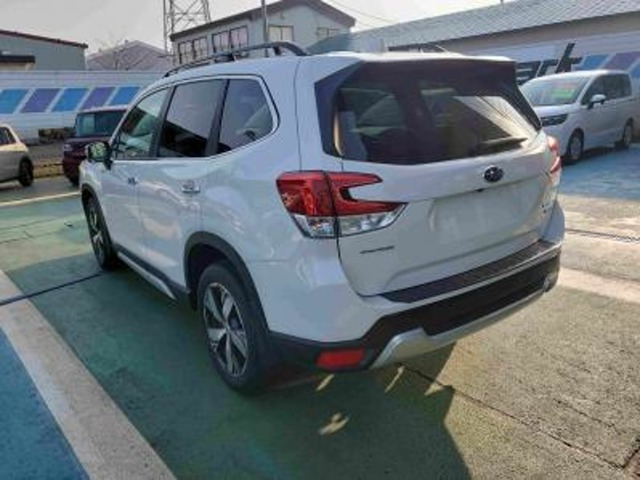 フォレスター2.0 アドバンス 4WD