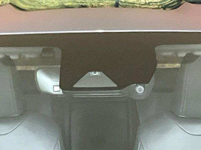 �y�g���^�Z�[�t�e�B�Z���X�z���s���ɑO���̎ԗ�����F�����A�Փ˂������Ȏ��͌x��ƃu���[�L�ŏՓˉ���Ɣ�Q�y�����A�V�X�g�B�����S�Ƀh���C�u�����y���݂��������܂��B