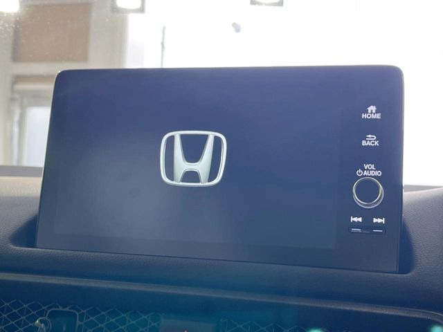 �y9�C���` �z���_�R�l�N�g�f�B�X�v���C�z���F���̍������ʃf�B�X�v���C�Ńi�r�̎g�p��A�������̃X�}�[�g�t�H���ƘA�g����bluetooth�ł̉��y�Đ����\�ł���