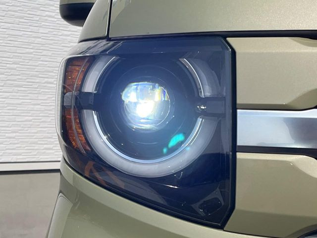 �yLED�w�b�h���C�g�z���V����ԑ��s�����ǍD�Ȏ��E���m�ۂ����S���ĉ^�]�ł��鍂�P�xLED�w�b�h���C�g�𑕔�!�_�����x�������A����d�͂��}�����Ă��܂��B