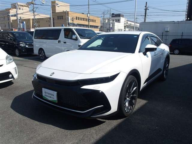 クラウンクロスオーバー2.5 G アドバンスト レザー パッケージ E-Four 4WD