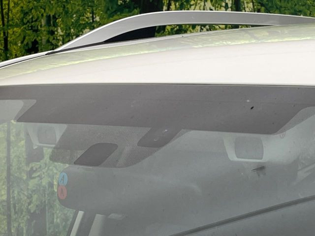 �y�A�C�T�C�gVer3�z�O���̎ԗ��������m���A�Փ˂������Ȏ��͌x��Œ��ӂ𑣂��A�u���[�L�𓥂ޗ͂��T�|�[�g�B�u���[�L�𓥂߂Ȃ������ꍇ�͏Փ˔�Q�y���u���[�L���쓮�A�Փˉ�����T�|�[�g���܂��B