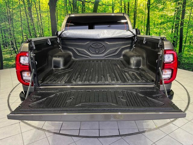 �ύڗ�500kg�̍L�X�Ƃ����f�b�L�́A�V�т���d���܂ő��p�r�Ɏg���܂��B�x�b�h���C�i�[��g�m�J�o�[�̎��t���������k��������