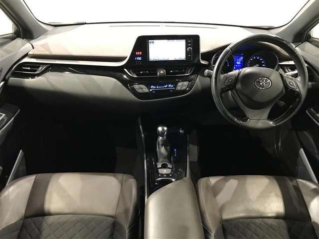 C-HRハイブリッド 1.8 G