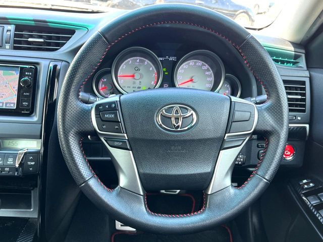 �y�����v�����X�e�A�����O�z�㎿�Ȋv���g�p���邱�ƂŁA��ɂ����������݂ƂĂ��^�]���₷���n���h���ł���