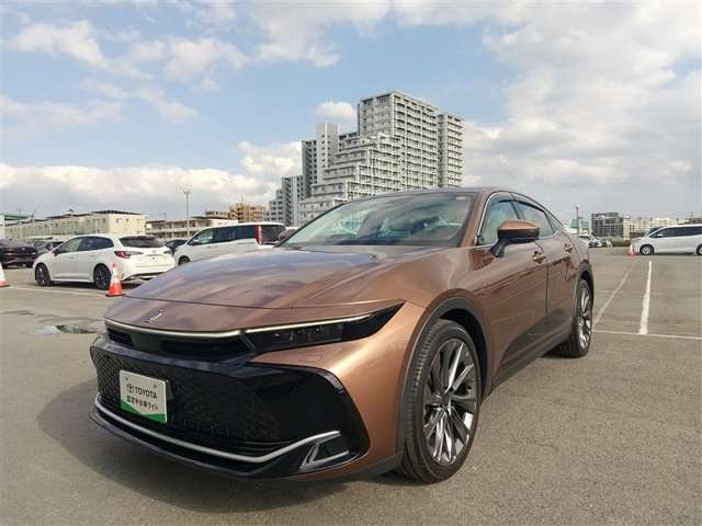 クラウンクロスオーバー2.5 G アドバンスト レザー パッケージ E-Four 4WD