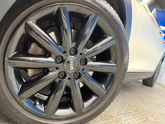 ������17�C���`�A���~�z�C�[��:�A���ԂȂ�ł͂̑�z����������x����z�C�[���Ƒ����ł�!���{�Ԃ̑���Ɋ���Ă�����ɂ����Б̊����Ē��������قǁA�������x���ł܂Ƃ܂��Ă��܂�!