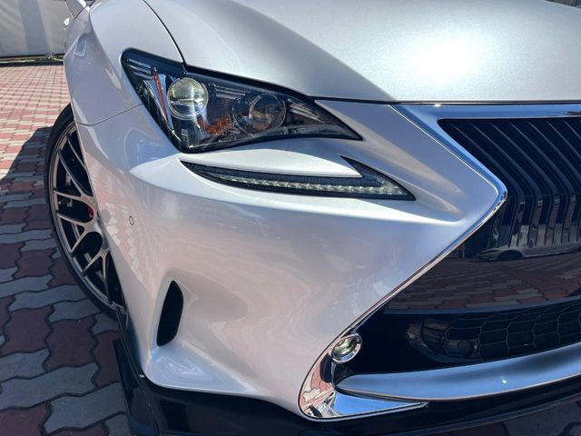 �y�O��LED�w�b�h���C�g�z�X�^�C���b�V���Ȍ����ڂ̎O��LED�w�b�h���C�g�𑕔���X�^�C�������łȂ��A��Ԃ̑��s�����E�ǍD�ň��S���Ă���肢�������܂��B