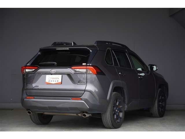 RAV42.0 アドベンチャー オフロードパッケージ 4WD