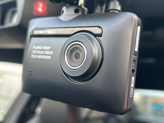 �y�h���C�u���R�[�_�[�z�h���C�u���R�[�_�[����!���s���͂������A������^�]�⎖�̂ɑ��������ہA�f���ŋL�^���A����̃��X�N�ɔ����܂��B���L�^�pSD�J�[�h�͂��q�l�����g�ł��������������K�v������܂��B