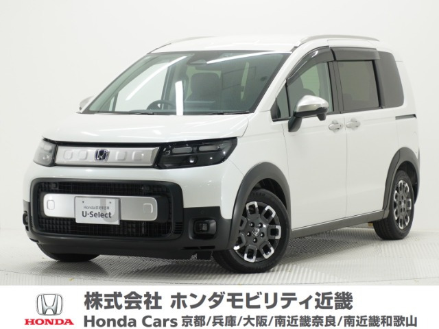 フリード1.5 e:HEV クロスター