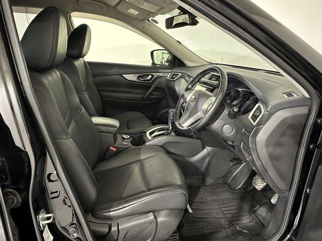 エクストレイル2.0 20X エマージェンシーブレーキパッケージ 4WD