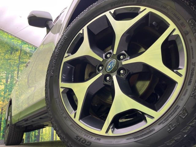 �y����18�C���`�A���~�z�C�[���z�O�ςɃ}�b�`���������A���~�z�C�[���𑕒����Ă���܂��B�e��ЊO�A���~�z�C�[����A�X�^�b�h���X�^�C�����戵�����Ă���܂��B���񂲑��k����������