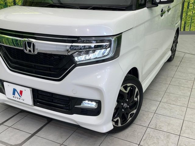 �yLED�w�b�h���C�g�z���V����ԑ��s�����ǍD�Ȏ��E���m�ۂ����S���ĉ^�]�ł��鍂�P�xLED�w�b�h���C�g�𑕔�!�_�����x�������A����d�͂��}�����Ă��܂��B