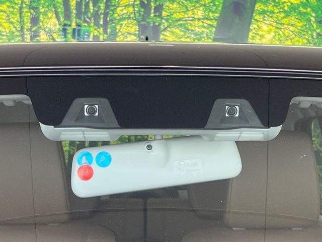 �y�X�Y�L �Z�[�t�e�B�T�|�[�g�z���s���ɑO���̎ԗ�����F�����A�Փ˂������Ȏ��͌x��ƃu���[�L�ŏՓˉ���Ɣ�Q�y�����A�V�X�g�B�����S�Ƀh���C�u�����y���݂��������܂��B