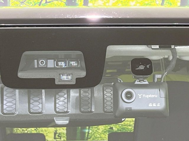 �y�X�Y�L �Z�[�t�e�B�T�|�[�g�z���s���ɑO���̎ԗ�����F�����A�Փ˂������Ȏ��͌x��ƃu���[�L�ŏՓˉ���Ɣ�Q�y�����A�V�X�g�B�����S�Ƀh���C�u�����y���݂��������܂��B