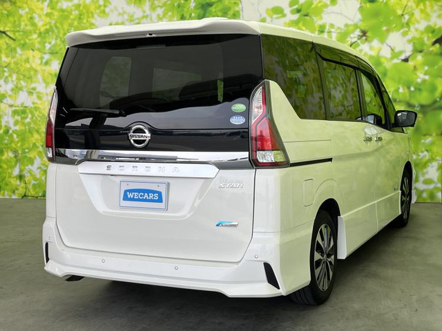 セレナ2.0 ハイウェイスター Vセレクション