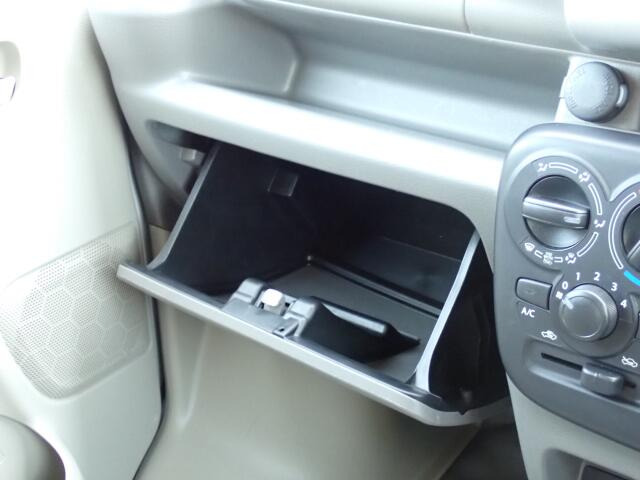 ���[�����Ղ�O���[�u�{�b�N�X�B