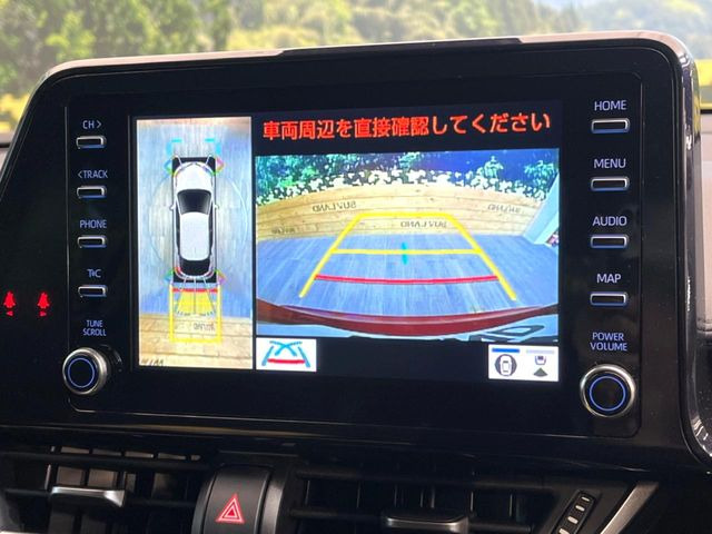 �y�p�m���~�b�N�r���[���j�^�[�z��p�̃J�����ɂ��A�ォ�猩���낵���悤�Ȏ��_��360�x�N���}�̎��͂��m�F���邱�Ƃ��ł��܂������p�������m�F���₷���A�����ꏊ�ł̐؂�Ԃ��⒓�Ԃ��X���[�Y�ɍs���܂��B